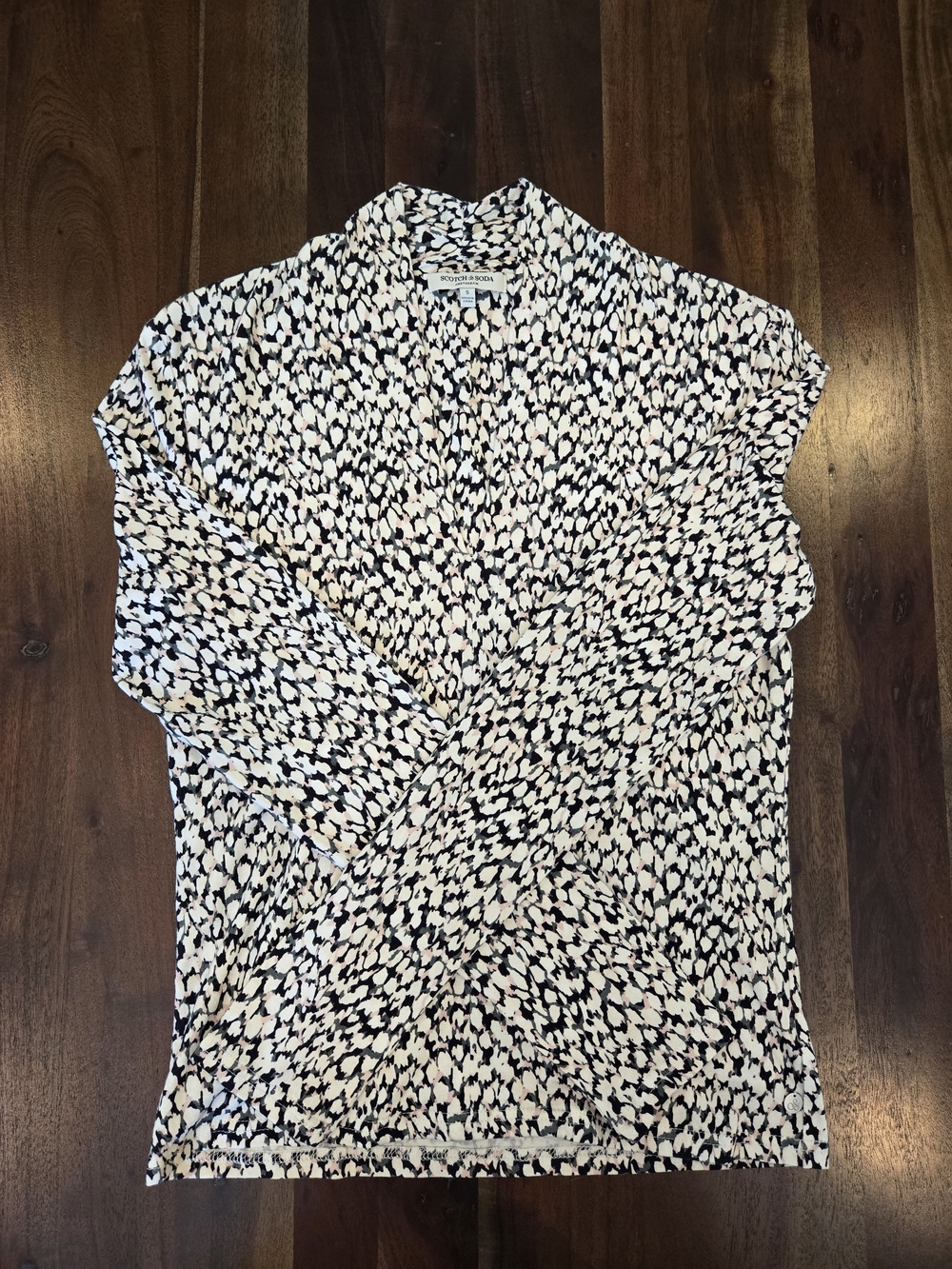 Scotch & Soda Amesterdam Heritage Design V-Neck Long Sleeve Top